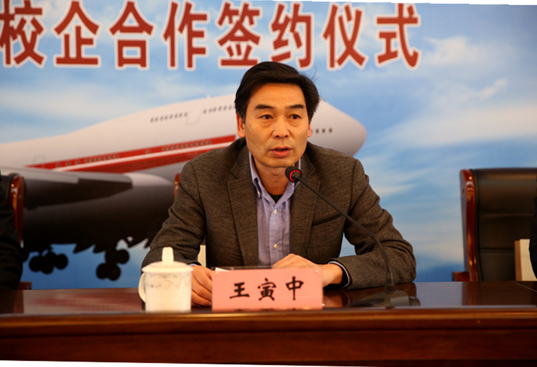 老船舫老总_老船舫火锅店图片